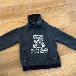 Nukutavake Sweatshirt